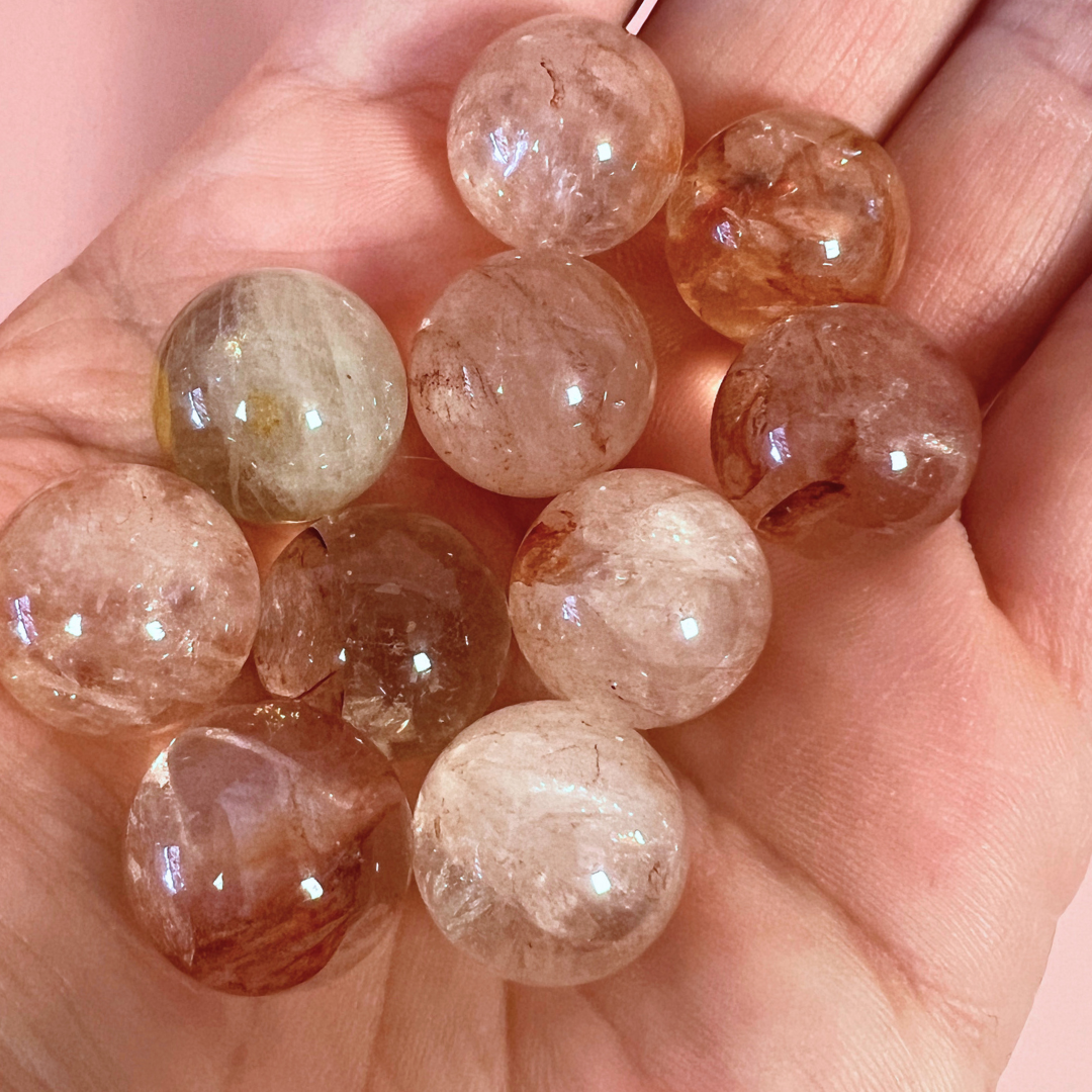 Rød hæmatit kvarts (fire quartz) mini kugle