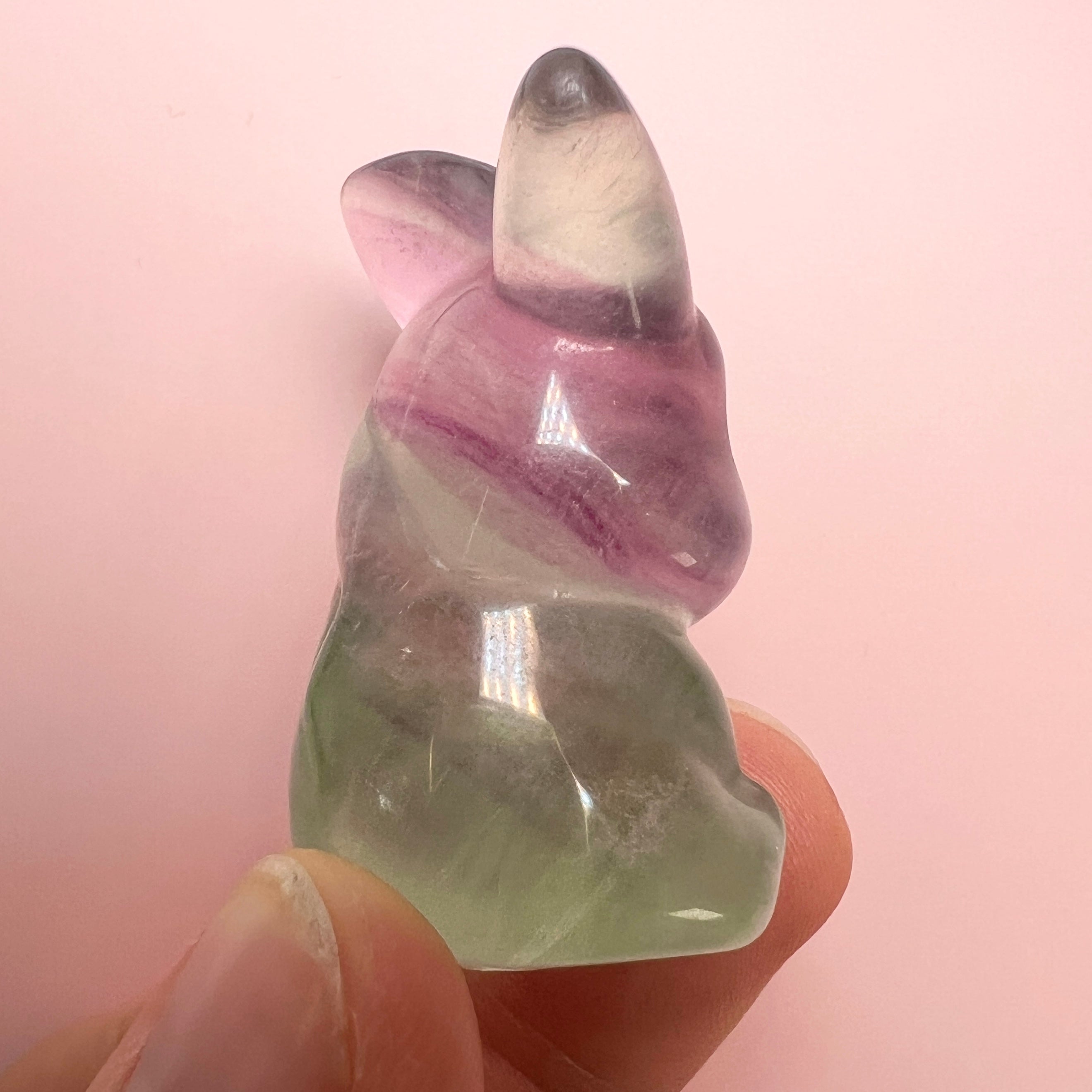 Regnbue fluorit kanin B